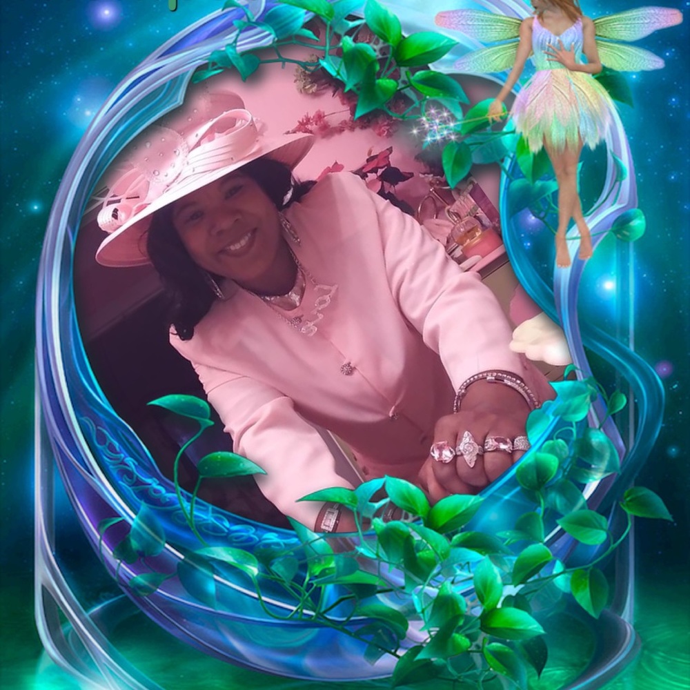 Meet your Posher, Brenda